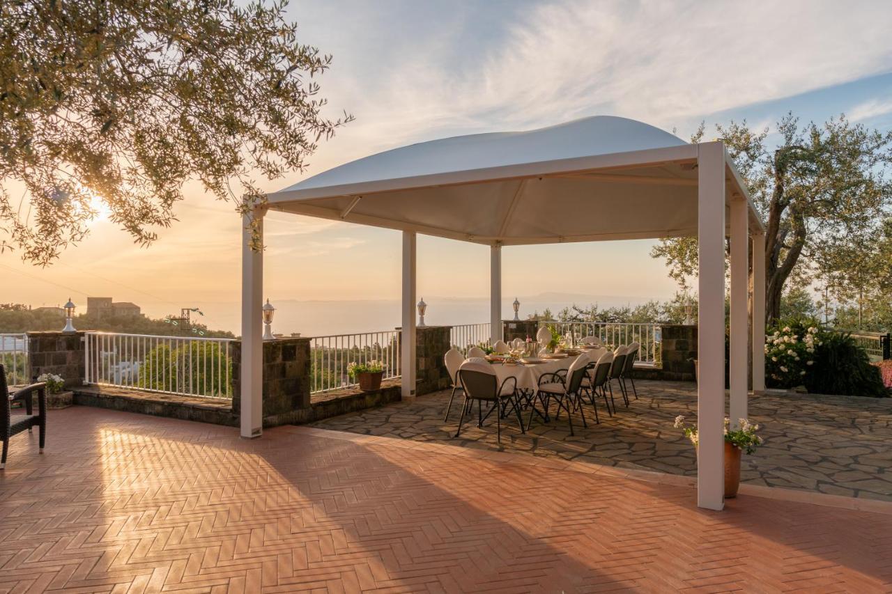 Villa Carolina Sorrento Private Heated Pool And Sea View Exteriör bild